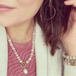 Stella & Dot pink beaded necklace with pearl pendant.